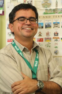 Luis Mata.