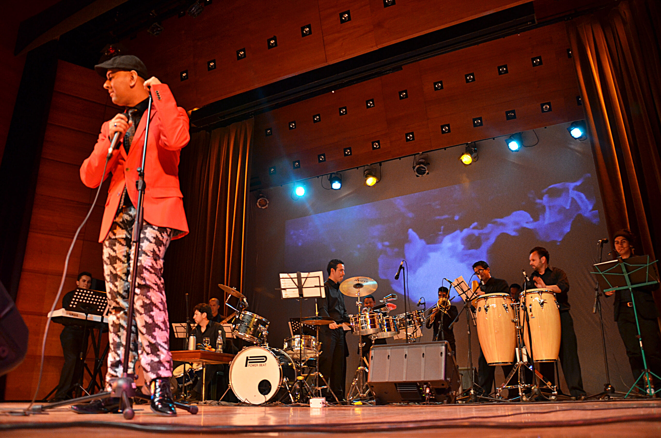 Después del éxito ‘Cada Vez’ : Henry Vivel, ¿Profeta en su tierra?