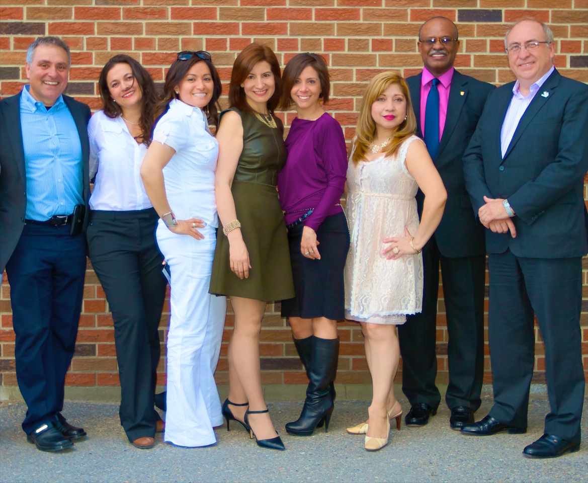 Primer paso para vincular a padres hispanos en la educación de sus hijos