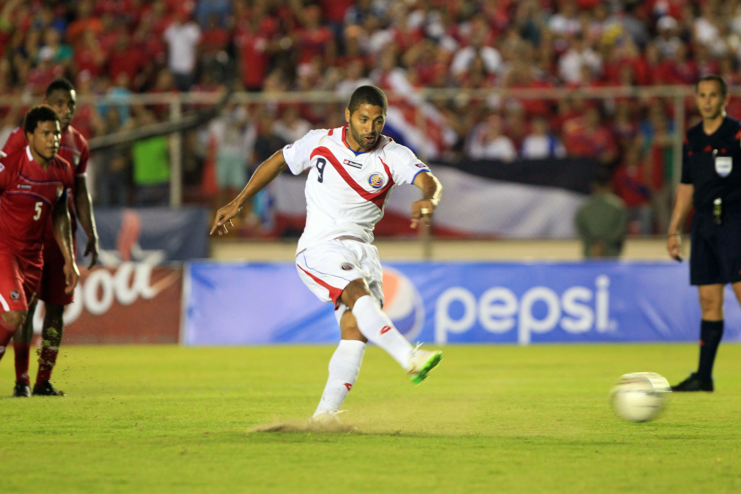 3-alvaro-saborio