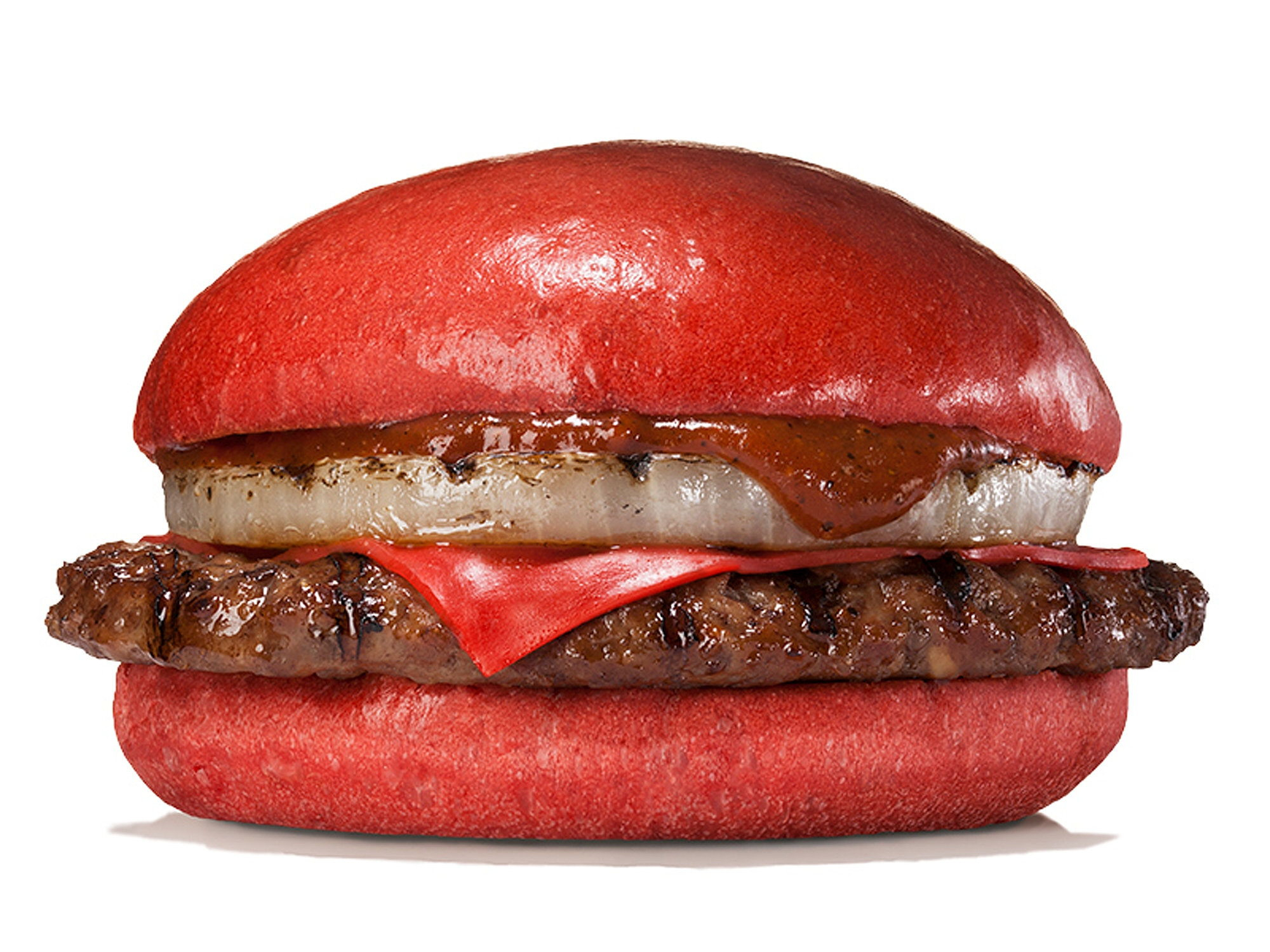CADENA DE COMIDA RÁPIDA LANZA EN JAPÓN UNA HAMBURGUESA DE COLOR ROJO