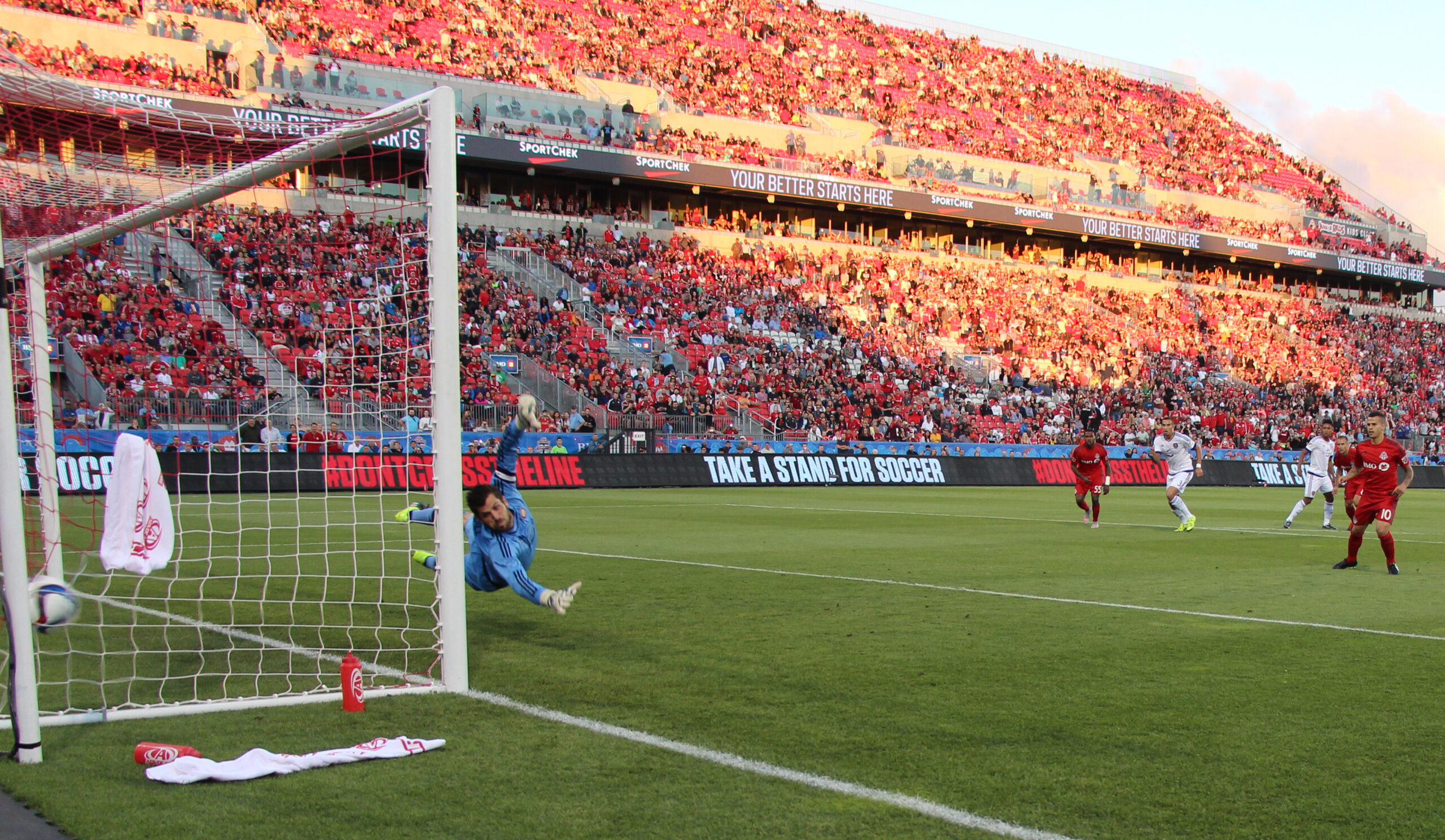 Giovinco, el gran capo del Toronto FC, hace un hat-trick