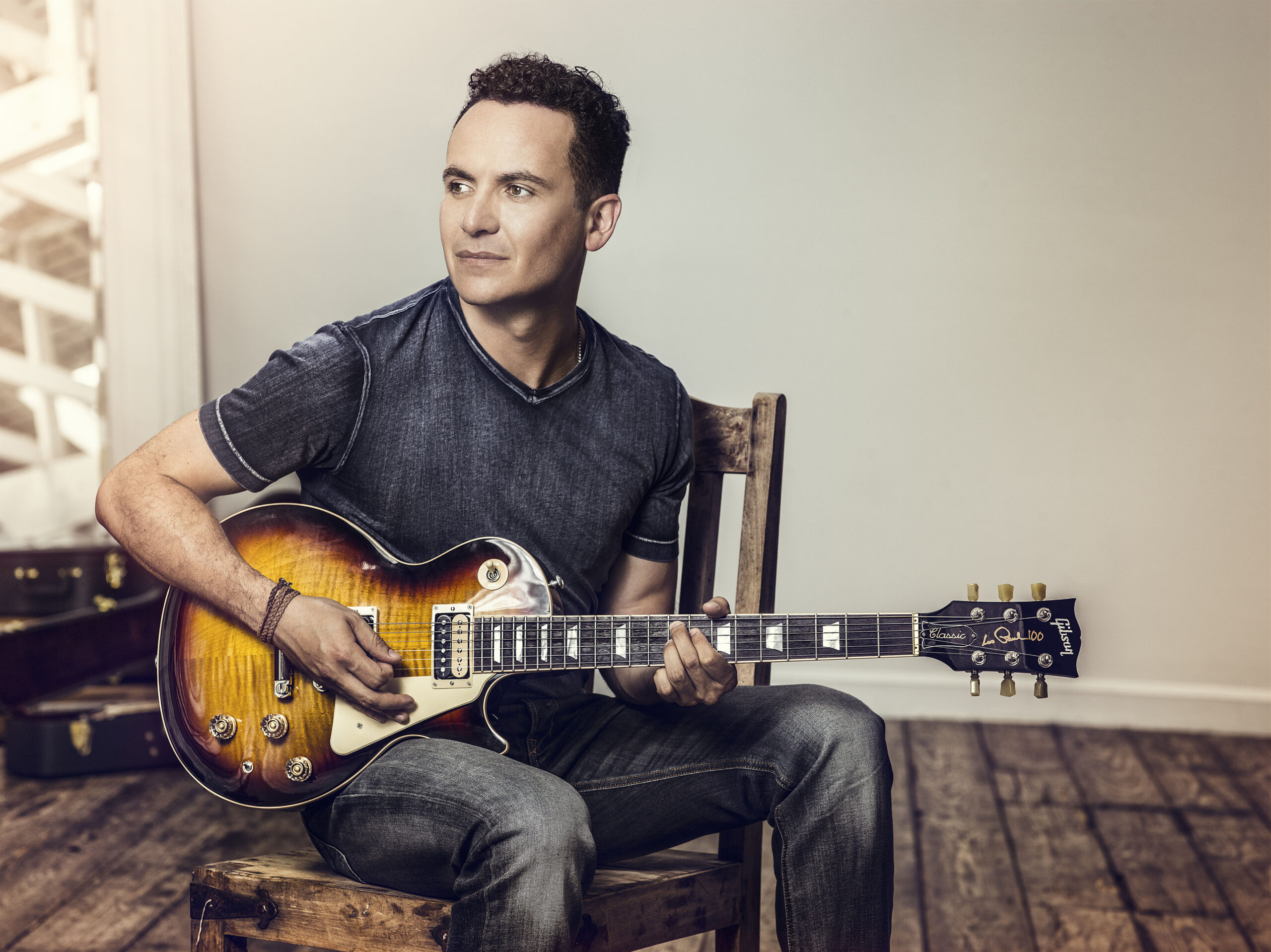 Fonseca, voz pop con corazón de rockero