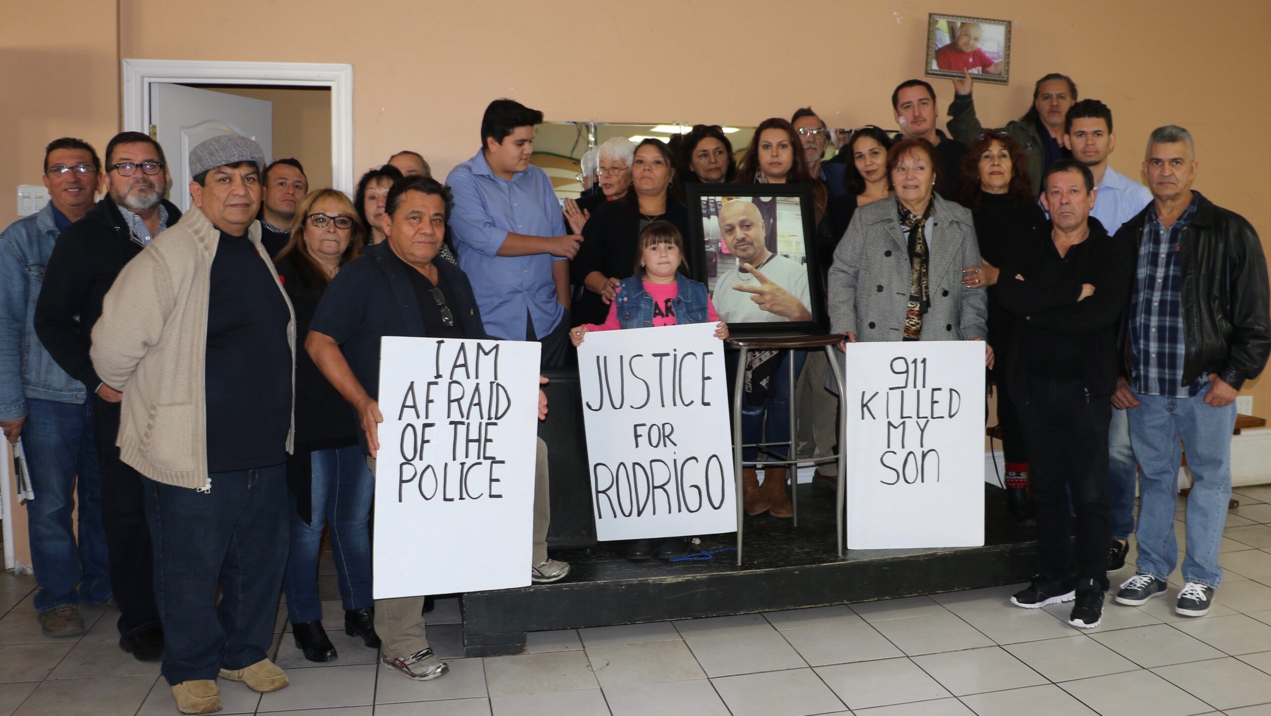 Piden justicia y verdad enel caso de Rodrigo Almonacid