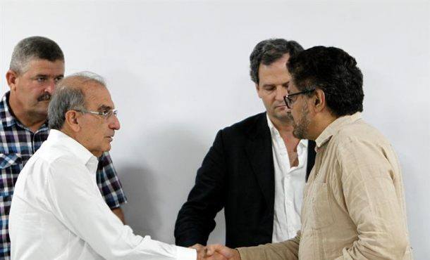 Gobierno de Colombia y las FARC logran nuevo acuerdo de paz