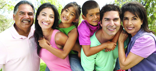 Patrocinio de cónyuges; inmigración agiliza proceso