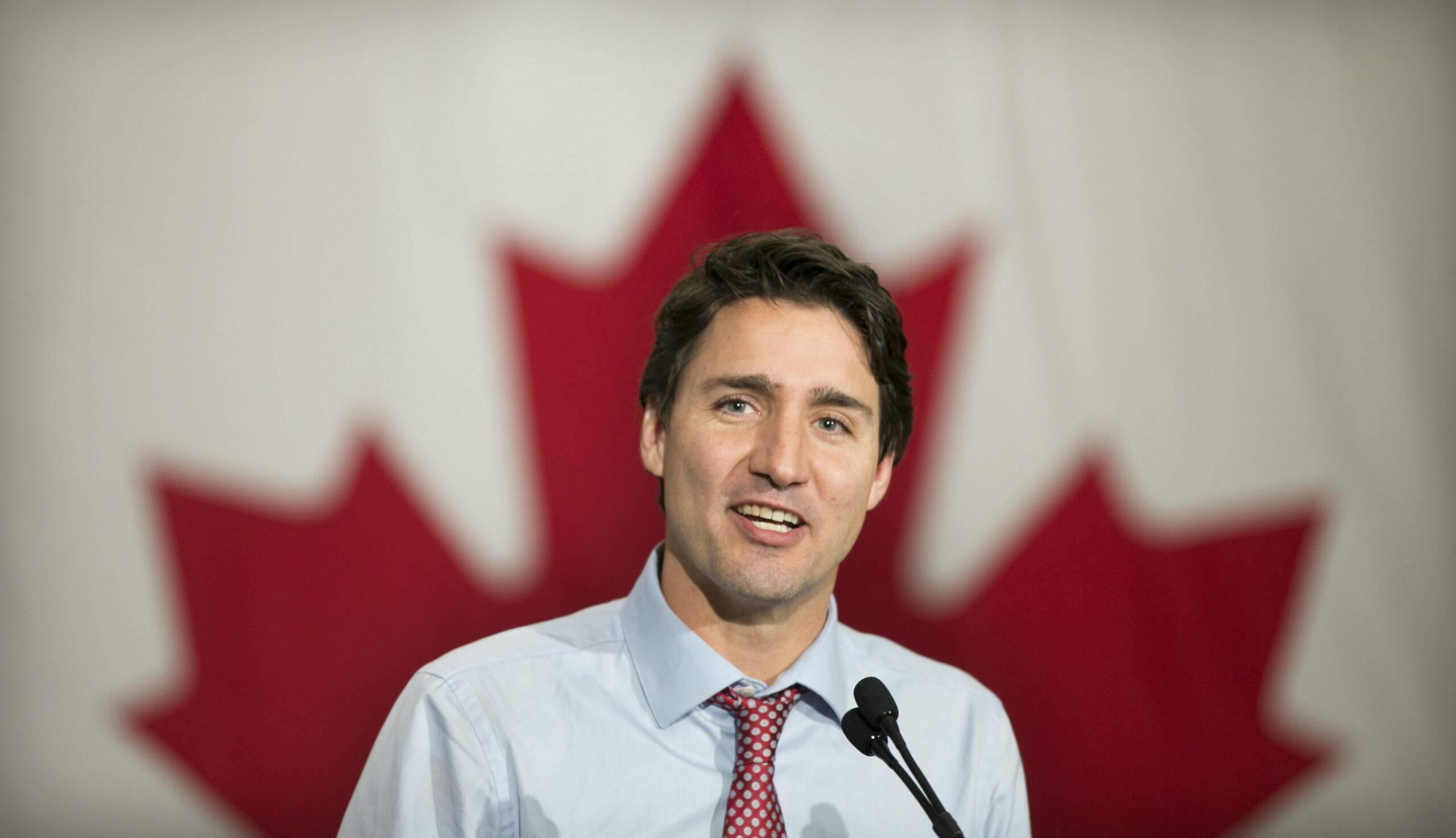 Popularidad de Trudeau cae 10 puntos porcentuales