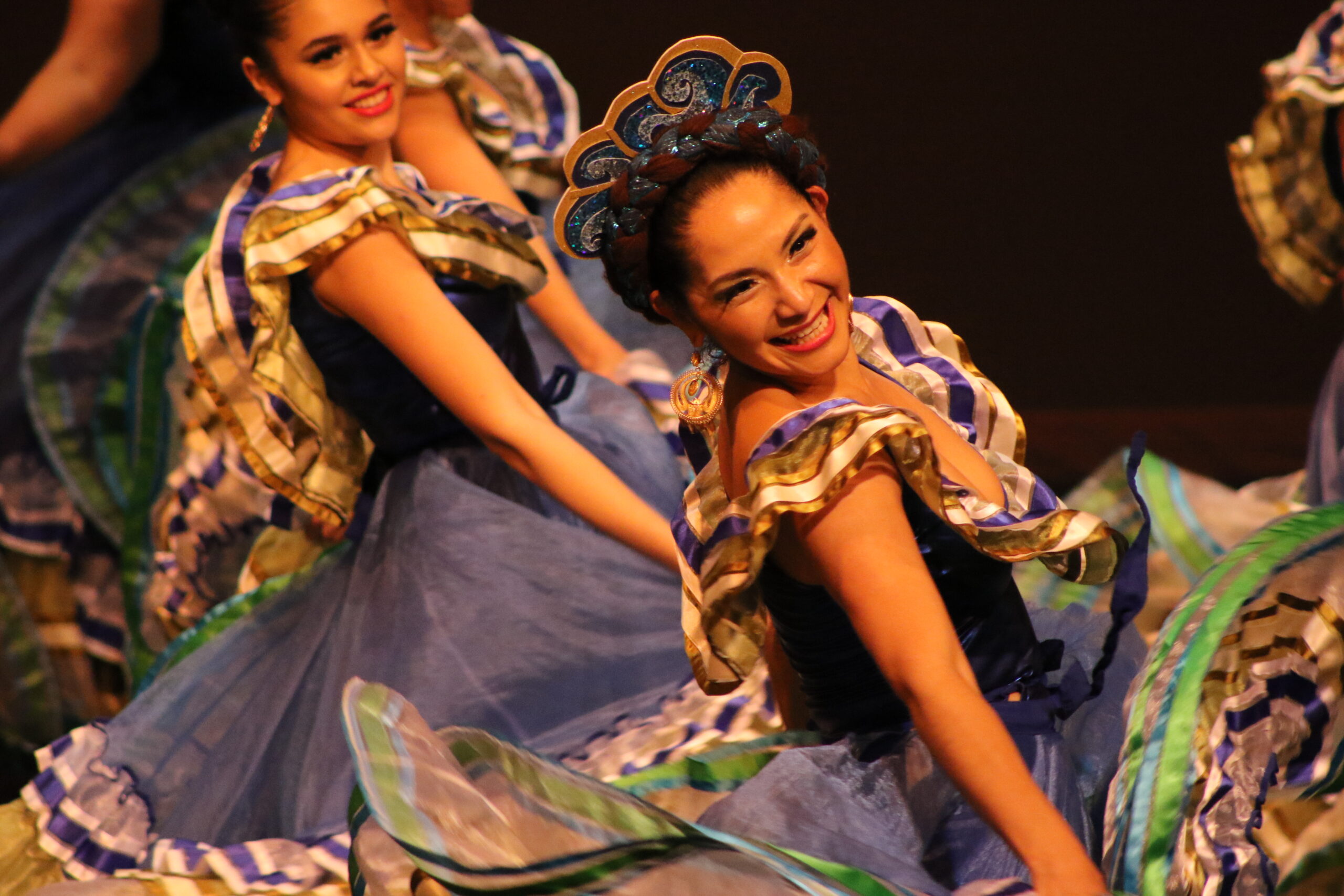 DEL MEXICANS FOLK BALLET:‘Orígins’… un show majestuoso