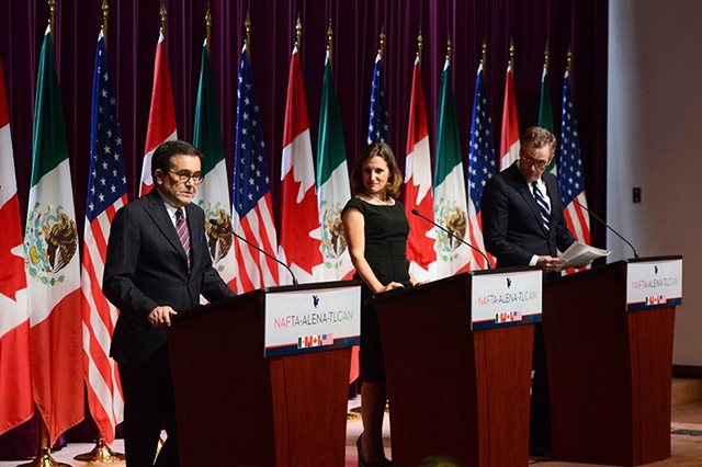 ECONOMIA/ Renegociación del TLCAN:Despacito… y sin muchos logros