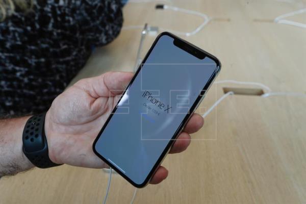 Desarrollan un sensor para celulares que alerta el riesgo de un ataque cardiaco