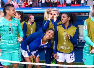 Fútbol y protestas con nombres de mujer
