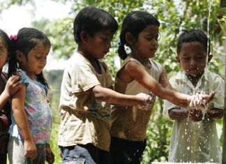 Climate change, poverty and human rights: an emergency without precedent