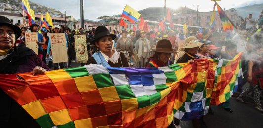 Tres relatos breves de un caleidoscopio complejo (2)