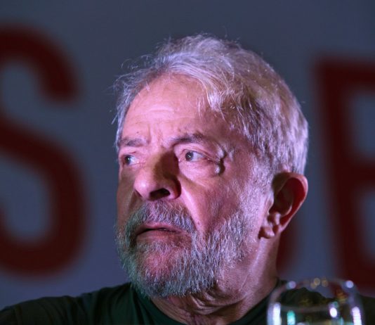 Lawfare, el uso del sistema legal y la prensa como armas de destabilización