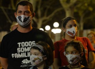 Cuando la comunicación es abrazos y silencios