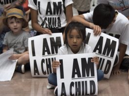 Separar a un niño de sus padres puede modificarle el cerebro