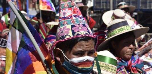 En el caso de Bolivia, Canadá se ha divorciado de 50 años de luchar por la soberanía y la democracia