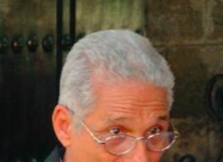 Escribir sin encasillarse, el reto del narrador cubano Rodolfo Alpízar Castillo