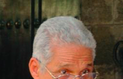 Escribir sin encasillarse, el reto del narrador cubano Rodolfo Alpízar Castillo