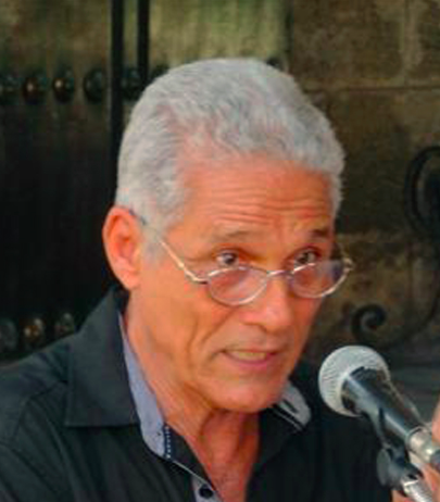 Escribir sin encasillarse, el reto del narrador cubano Rodolfo Alpízar Castillo