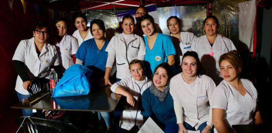 La mujer, elemento vital en la lucha contra la pandemia
