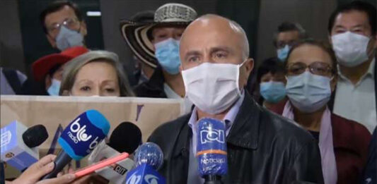 Anuncian paso de avance en negociación sobre protestas en Colombia