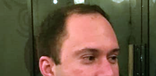 De los pies a la cabeza