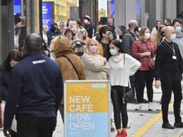 Covid-19: Toronto continúa en el primer paso del marco de reapertura de Ontario