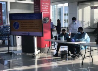 Consulado de México y autoridades de salud impulsan vacunación a jornaleros de Ontario
