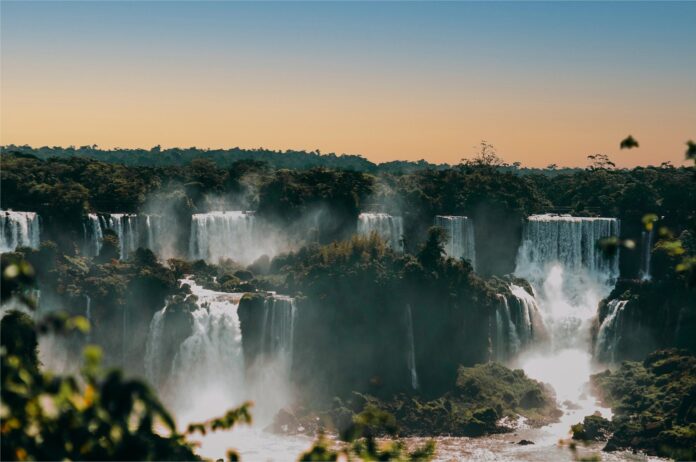 douglas-lopez-unsplash