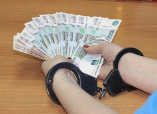 Paraguayans link wealth of rich with corruption
