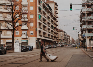 UNHCR warns about impact of pandemic on migrants