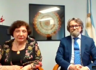 Más de 30 años en la promoción del idioma español