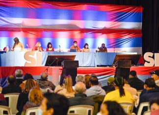 Firmas contra Ley en Uruguay frena políticas impopulares