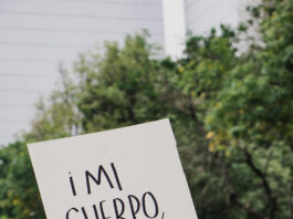 Marea de protestas contra restricción del aborto en EEUU