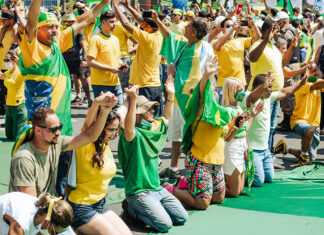 Bolsonaro to privatize PETROBRAS oil company in Brazil