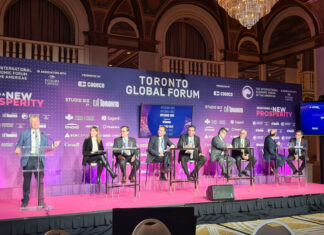 Embajadores latinos participaron en el Toronto Global Forum