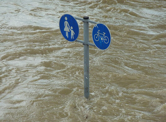 Columbia Británica continúa en estado de emergencia y bajo amenaza de nuevas tormentas