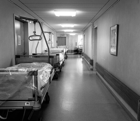 Toronto bajo nuevas medidas ante avance de la pandemia