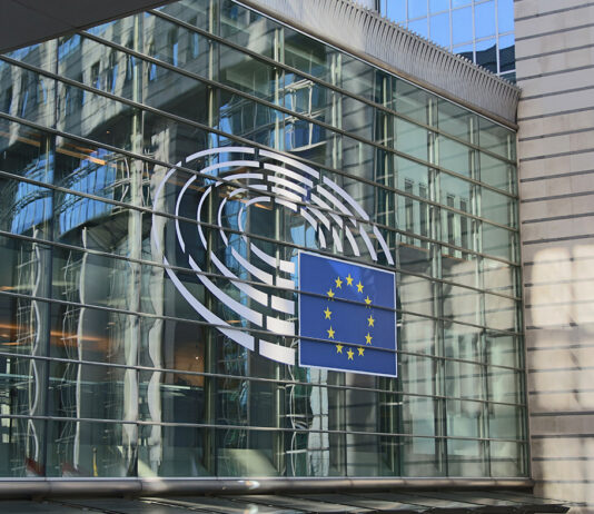 Comisión Europea preparada para posibles refugiados de Ucrania