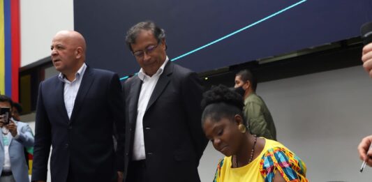 Campaña electoral en Colombia entre propuestas y descalificaciones