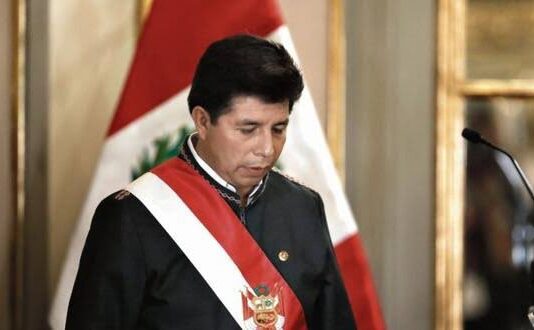 Alertan contra aprovechamiento golpista de protestas en Perú