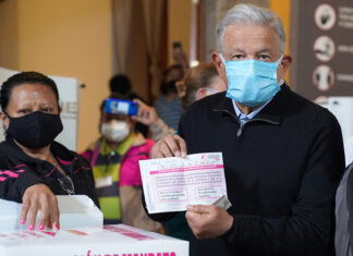 Proceso de revocación de mandato en México reafirma a AMLO a pesar de baja participación