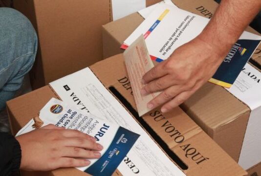 Elecciones y expropiación de tierras: dos elementos vinculados en la política colombiana