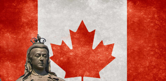 Regresaron los fuegos artificiales al Victoria Day