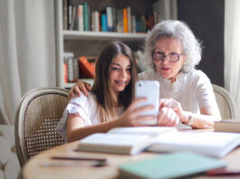 Madre, un día más para celebrar tu esencia