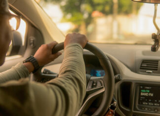 Toronto apuesta por la formación de conductores de vehículos para alquiler