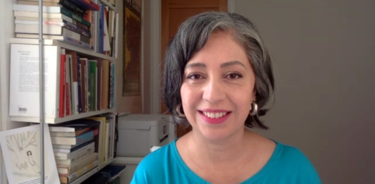 Alejandra Bravo buscará un lugar en el concejo municipal de Toronto