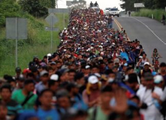 Nueva caravana de migrantes en México busca llegar a frontera de EEUU