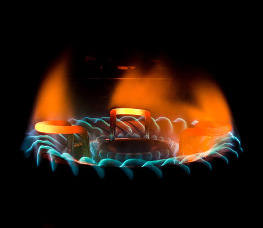 Unión Europea acordó reducir consumo de gas